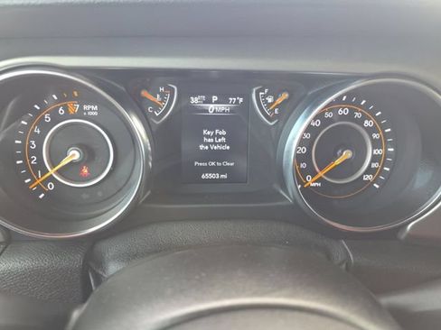 Used 2021 Jeep Wrangler Unlimited Sport AWD/4WD image 8