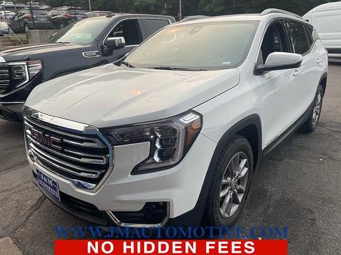 Used 2024 GMC Terrain SLT AWD/4WD image 1