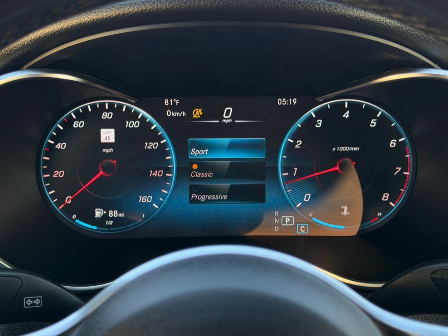 Used 2020 Mercedes-Benz GLC 300 4MATIC Coupe image 56