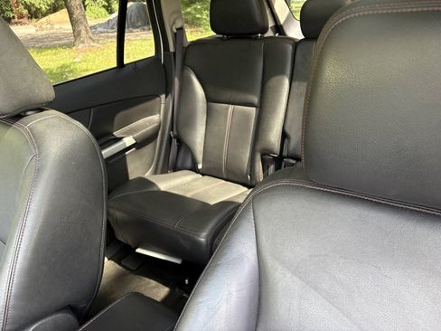 Used 2011 Ford Edge Limited FWD image 19
