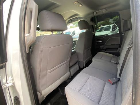 Used 2019 Chevrolet Silverado 1500 W/T w/ WT Convenience Package AWD/4WD image 15