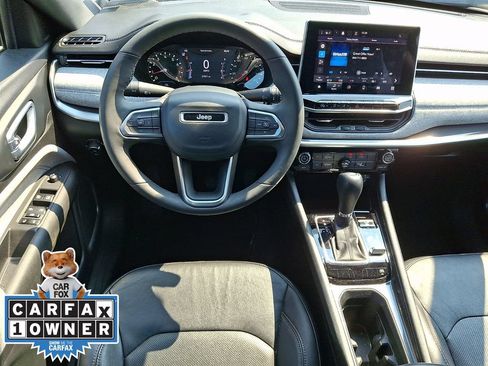 Used 2023 Jeep Compass Latitude AWD/4WD image 12