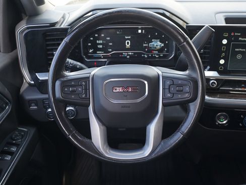 Used 2022 GMC Sierra 1500 Elevation w/ LPO, Elevation Black Package AWD/4WD image 10