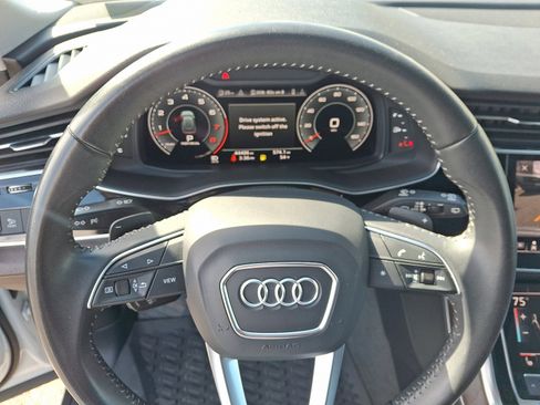 Used 2019 Audi Q8 Premium Plus AWD/4WD image 21