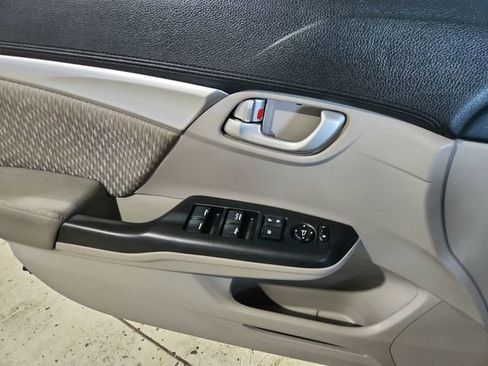 Used 2015 Honda Civic EX image 17