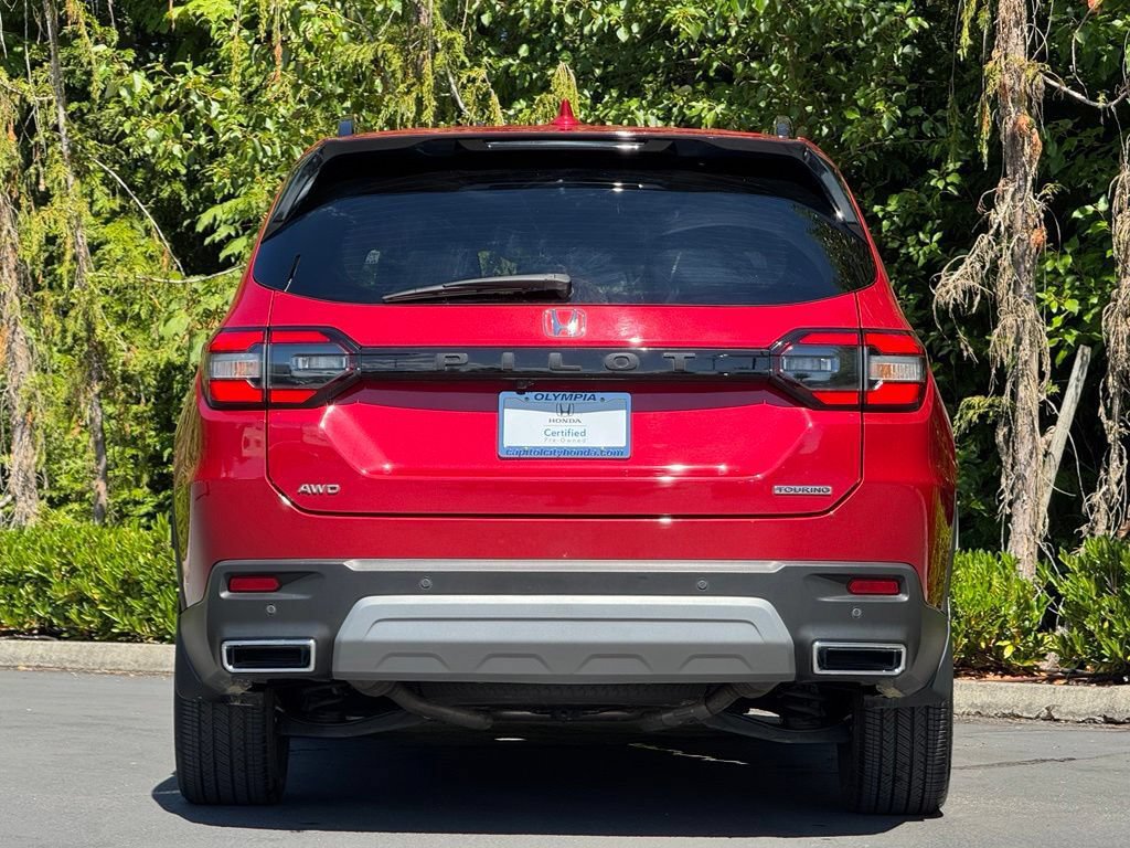Certified 2025 Honda Pilot Touring image 40