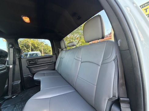Used 2024 RAM 3500 Tradesman w/ Chrome Appearance Group AWD/4WD image 14