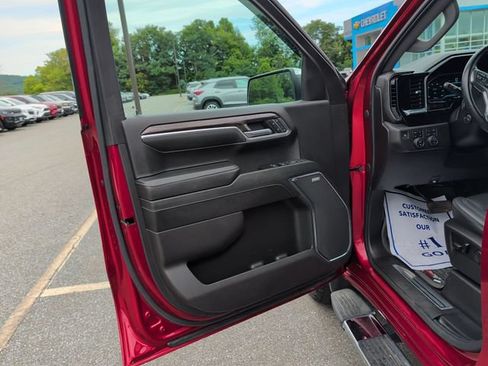 Used 2023 Chevrolet Silverado 1500 LTZ AWD/4WD image 23
