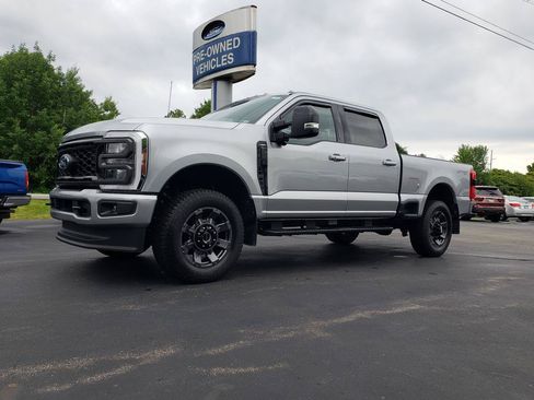 Used 2024 Ford F250 Lariat w/ Sport Appearance Package AWD/4WD image 1