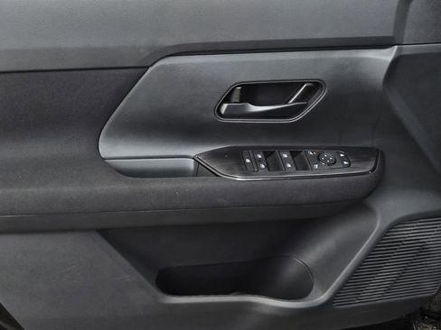 New 2026 Nissan Kicks S FWD image 16