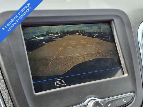 Used 2019 Chevrolet Equinox LS w/ LS Convenience Package FWD image 21