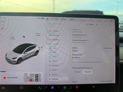 Used 2018 Tesla Model 3 Long Range AWD/4WD image 16