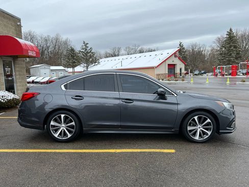 Used 2019 Subaru Legacy 2.5i Limited image 4