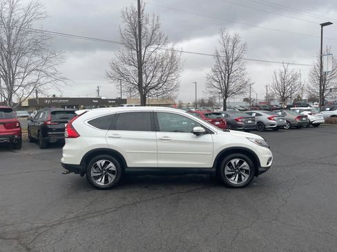 Used 2015 Honda CR-V Touring image 8