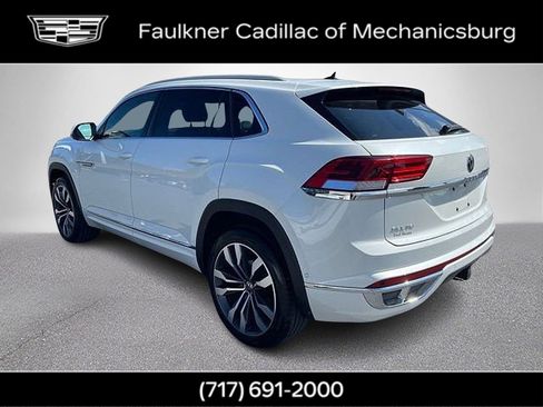 Used 2022 Volkswagen Atlas Cross Sport SEL Premium R-Line AWD/4WD image 9