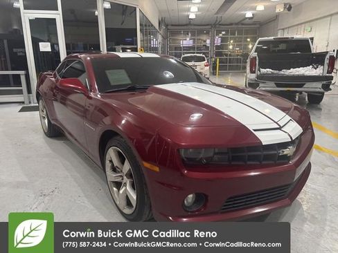 Used 2011 Chevrolet Camaro SS w/ RS Package image 4