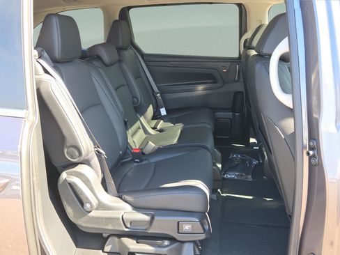 New 2026 Honda Odyssey EX-L image 18