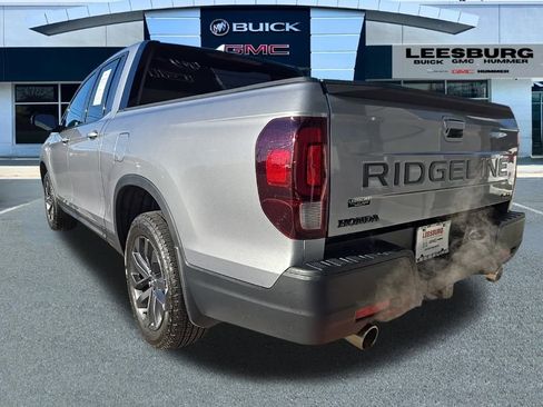 Used 2024 Honda Ridgeline Sport image 5