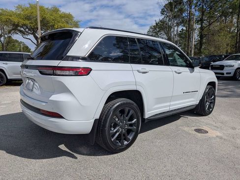 New 2026 Jeep Grand Cherokee Limited image 3