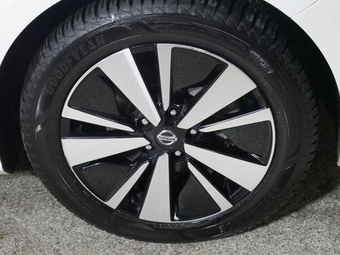 Used 2022 Nissan Altima 2.5 SV image 15