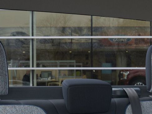 New 2025 Ford Maverick XLT w/ XLT Luxury Package image 24