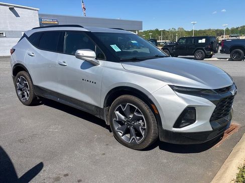 Used 2021 Chevrolet Blazer RS w/ Enhanced Convenience Package AWD/4WD image 5