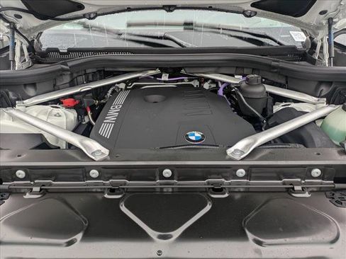 New 2026 BMW X5 xDrive40i image 18
