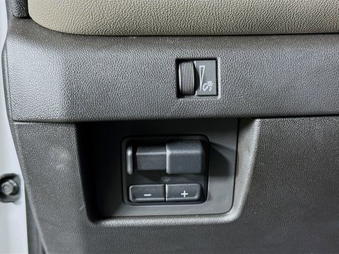 Used 2024 Chevrolet Colorado ZR2 w/ ZR2 Bison Edition image 10