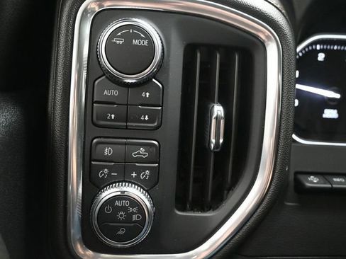 Used 2021 GMC Sierra 2500 AT4 w/ AT4 Premium Plus Package image 28