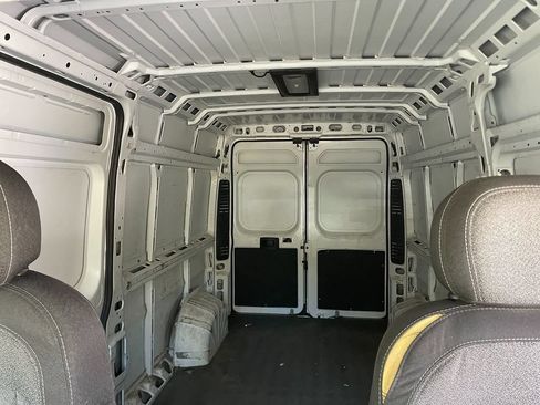 Used 2023 RAM ProMaster 2500 FWD image 23