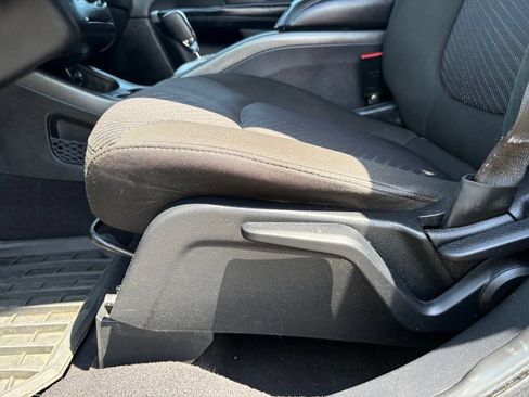 Used 2020 Dodge Journey SE FWD image 10
