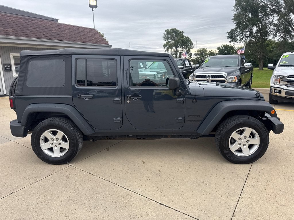 Used 2016 Jeep Wrangler Unlimited Sport w/ Quick Order Package 23S AWD/4WD image 6