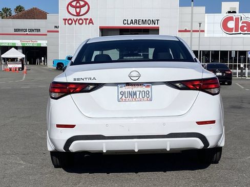 Used 2025 Nissan Sentra S FWD image 41