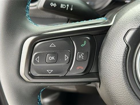 Used 2024 Jeep Wrangler Unlimited Rubicon 4xe image 12