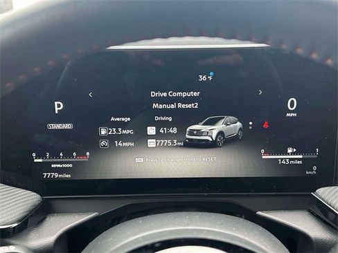 Used 2025 Nissan Kicks SR w/ SR Premium Package image 23