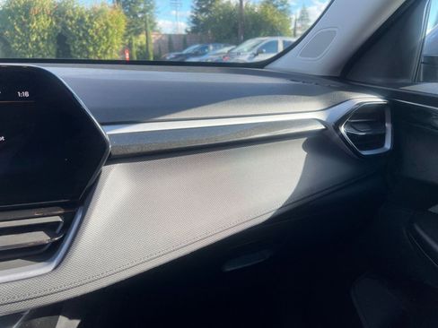 Used 2025 Chevrolet TrailBlazer LT image 35