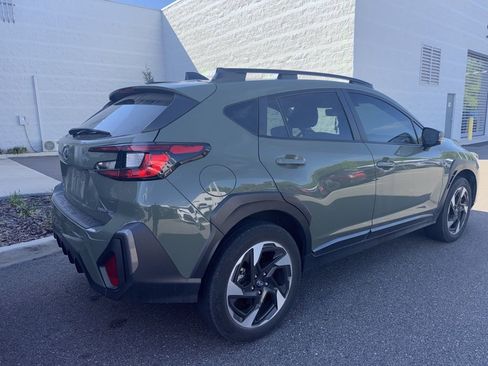 Used 2024 Subaru Crosstrek 2.5i Limited w/ Popular Package #3A AWD/4WD image 2