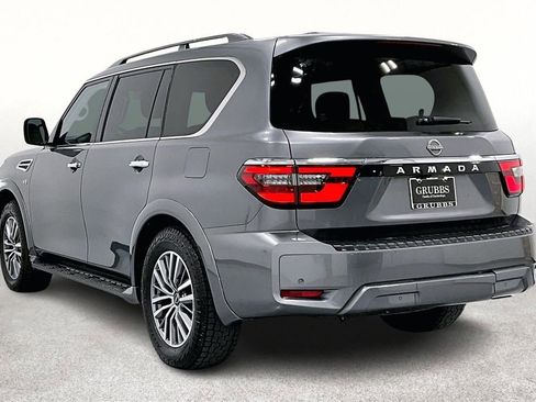 Used 2022 Nissan Armada SV w/ SV Appearance Package image 15