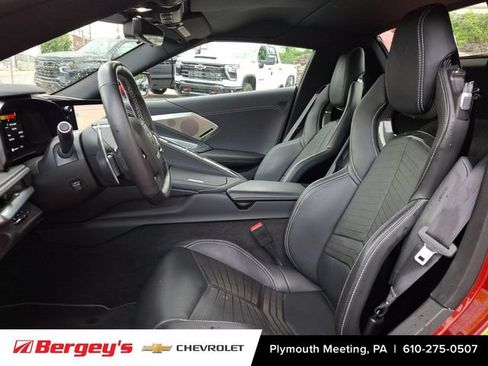 Used 2022 Chevrolet Corvette Stingray Preferred Conv w/ Z51 Performance Package RWD image 12