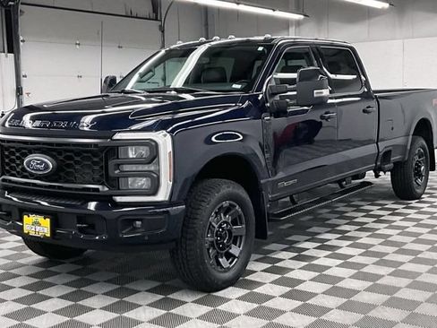 Used 2024 Ford F250 Lariat w/ Lariat Ultimate Package AWD/4WD image 11