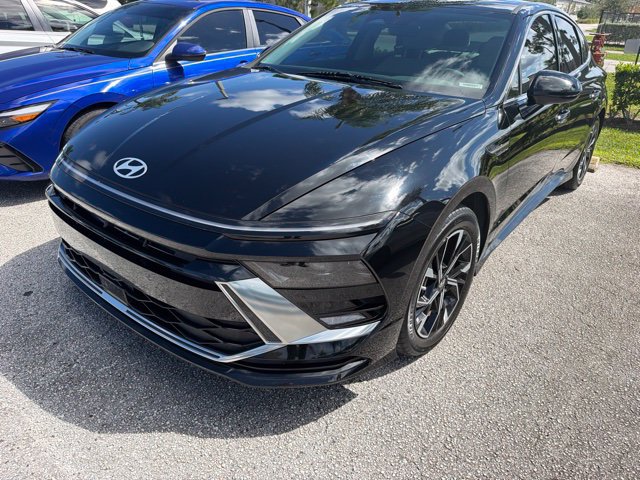 Certified 2024 Hyundai Sonata SEL FWD image 3