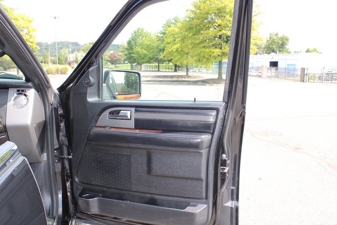 Used 2015 Ford Expedition EL Platinum AWD/4WD image 23