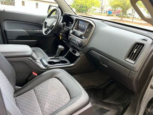 Used 2019 Chevrolet Colorado Z71 image 20