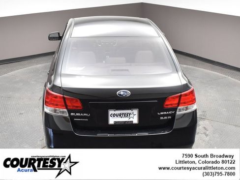 Used 2010 Subaru Legacy 3.6R Limited w/ Popular Equipment Group 3B image 38