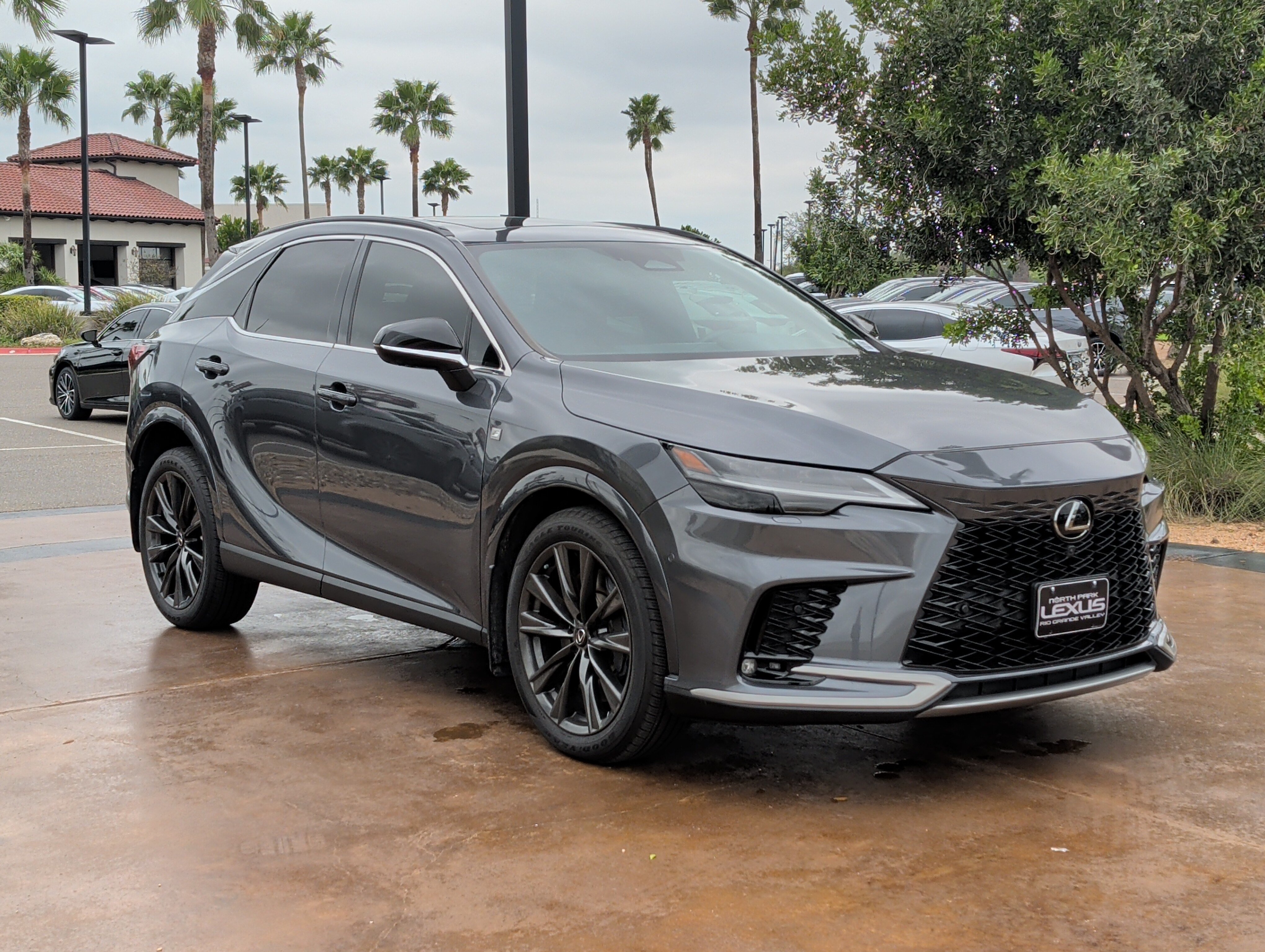 Used 2024 Lexus RX 350 F Sport w/ Convenience Package AWD/4WD image 1