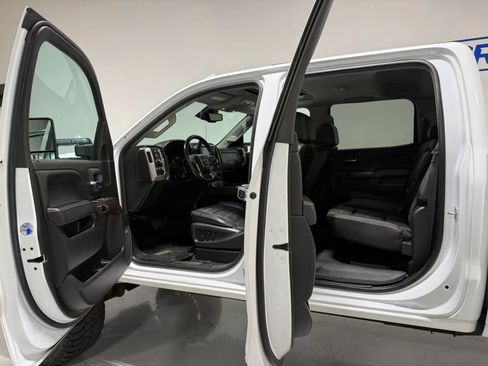 Used 2019 GMC Sierra 3500 Denali w/ Duramax Plus Package AWD/4WD image 14