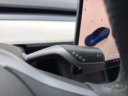 Used 2023 Tesla Model 3 Performance image 17