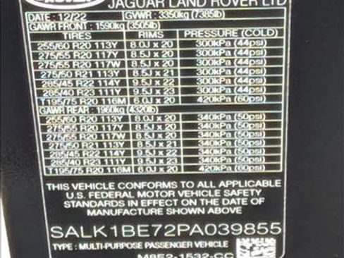 Certified 2023 Land Rover Range Rover Long Wheelbase Autobiography AWD/4WD image 24