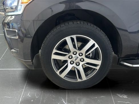 Used 2023 Ford Expedition Max Limited image 17