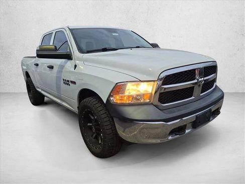 Used 2016 RAM 1500 Tradesman w/ Popular Equipment Group AWD/4WD image 3